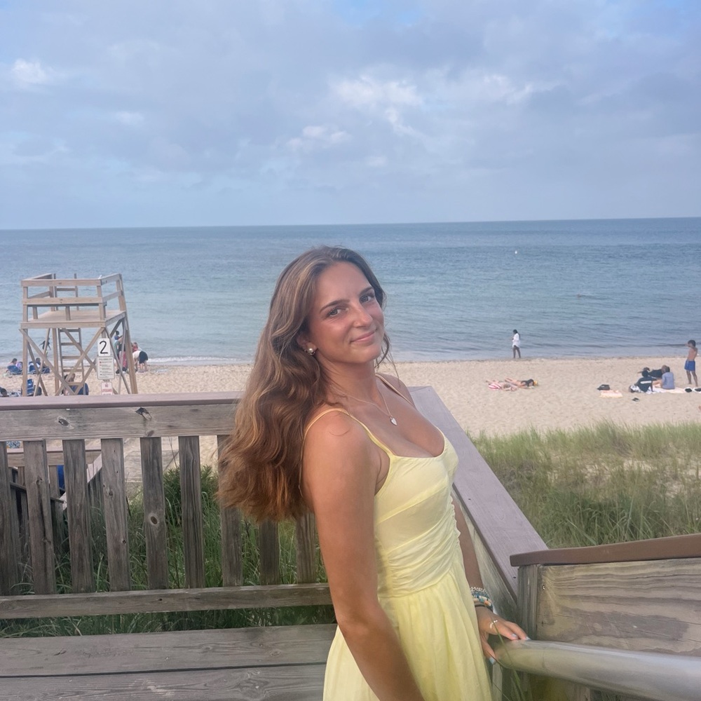 Meet your Posher, Hailey